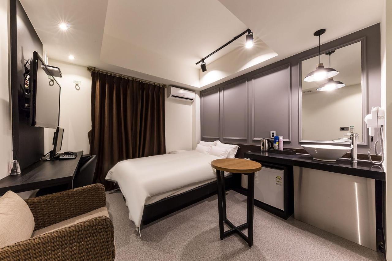 Raha Hotel Seul Dış mekan fotoğraf