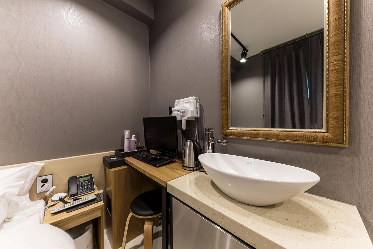 Raha Hotel Seul Dış mekan fotoğraf